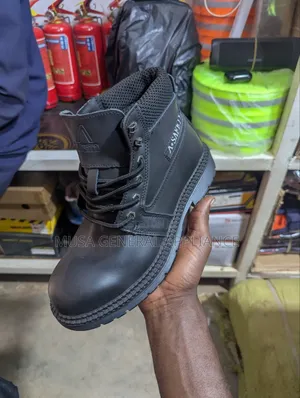 V Safety Boots Heavy Duty