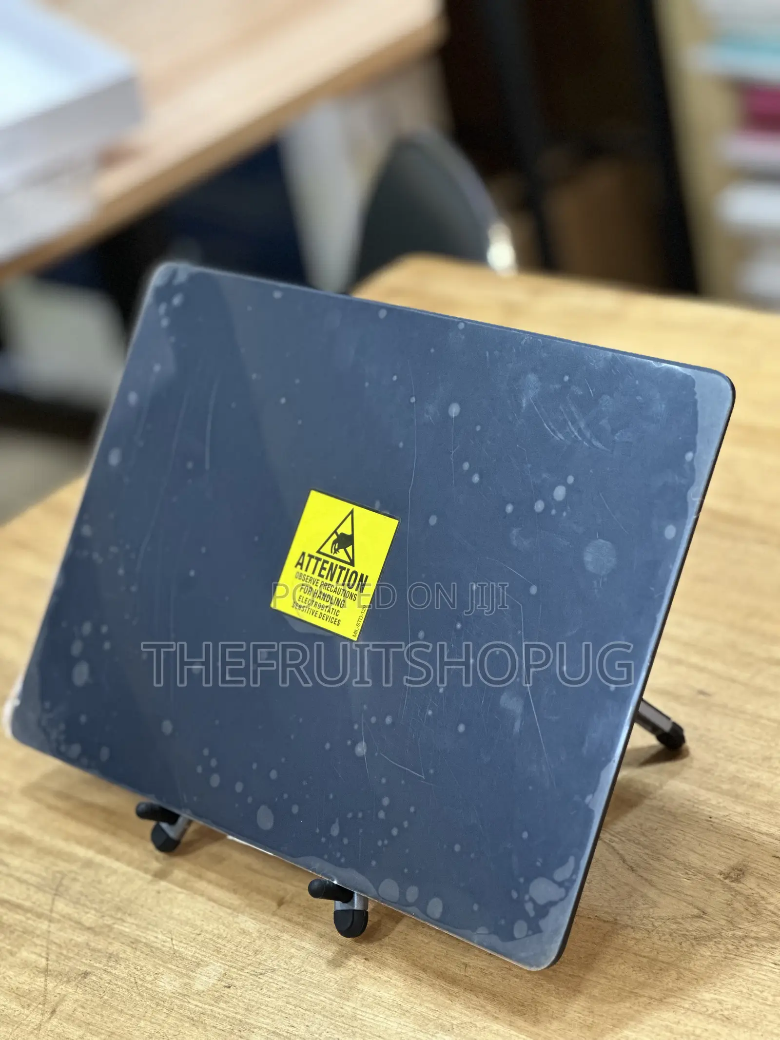 Macbook Air 13inch M2 2022 Screen Model A2681