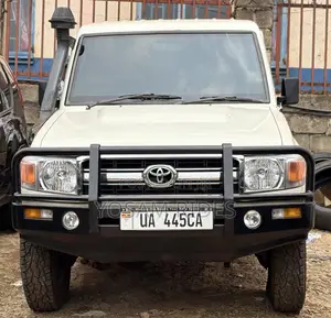 Toyota Land Cruiser 79 Series 2015 White