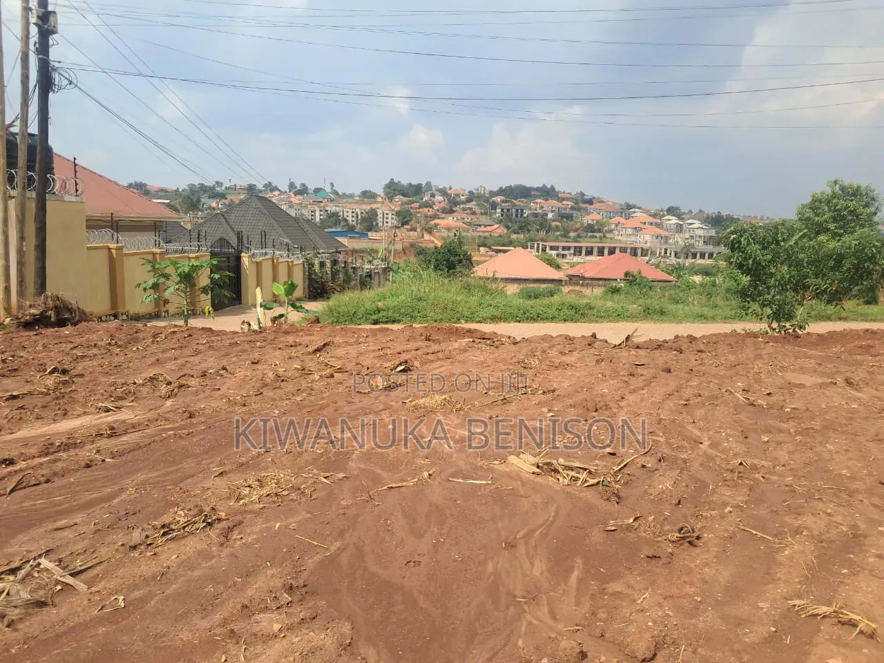 Plots for Sale in Kira