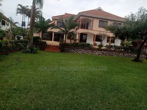 5bdrm Duplex in Bugolobi, Central Division for rent