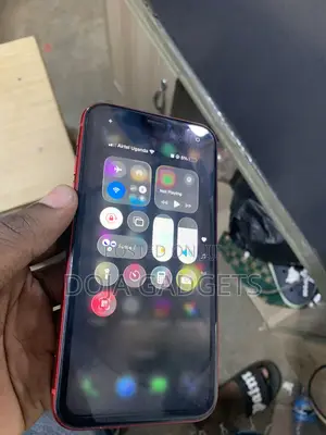Apple iPhone 11 128 GB Red