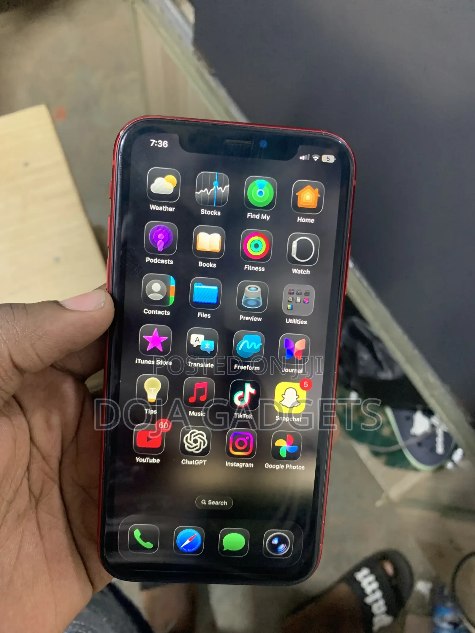 Apple iPhone 11 128 GB Red
