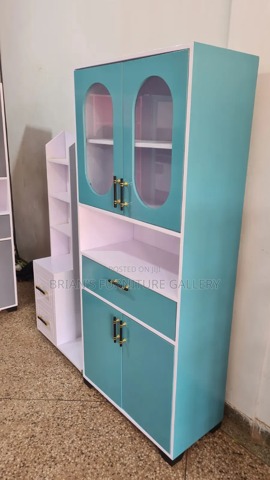 Cupboard Hardwood