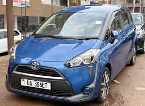 Toyota Sienta 1.5 Hybrid FWD (6-seater) 2016 Blue