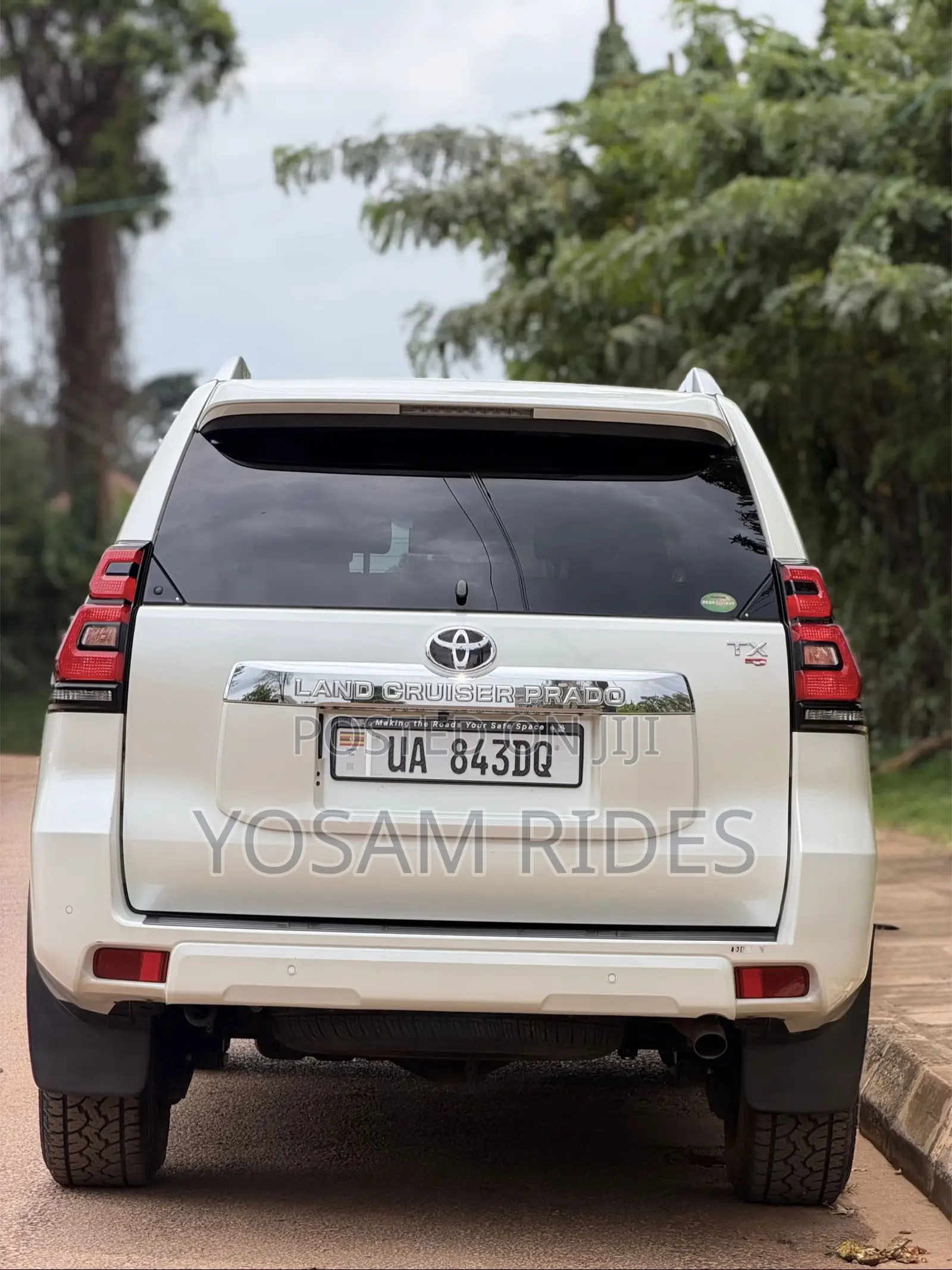 Toyota Land Cruiser Prado 2.8 2018 White