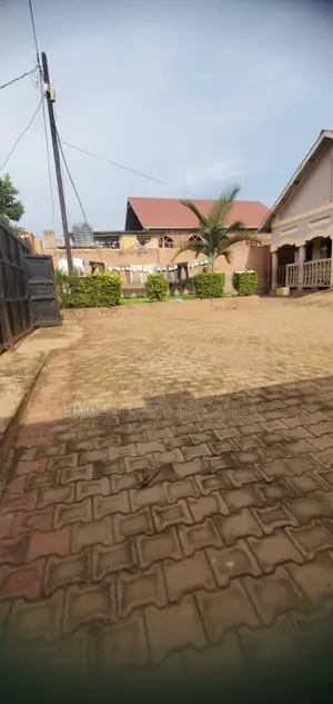 4bdrm House in Division A for sale