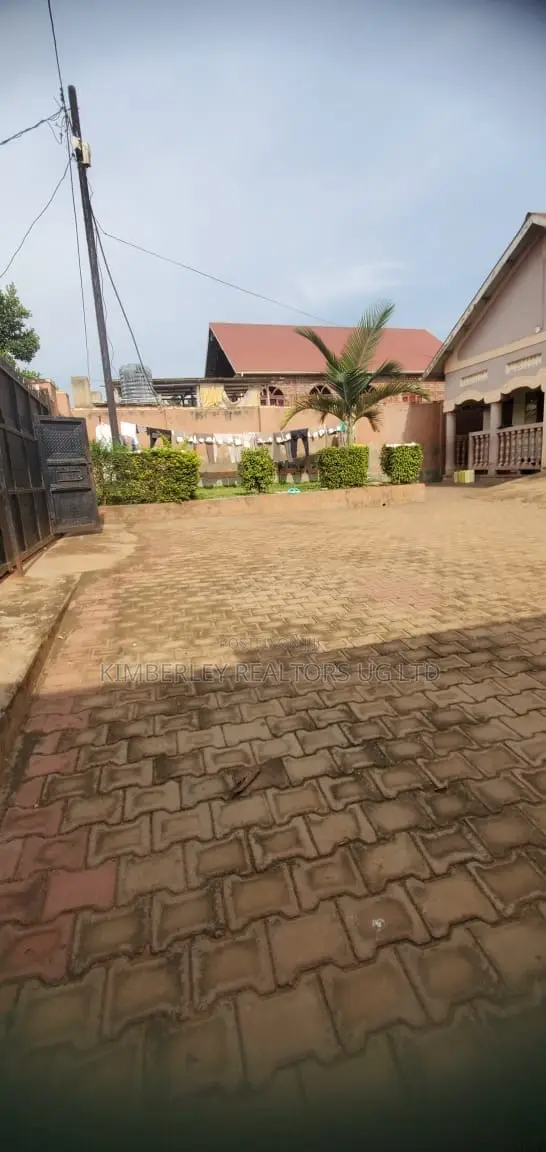4bdrm House in Division A for sale