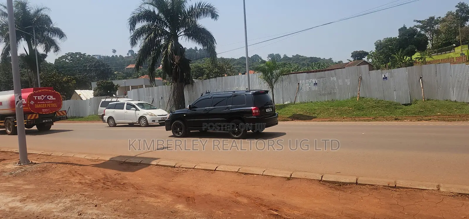  Commercial Land for Sale – Bwebajja, Entebbe Road