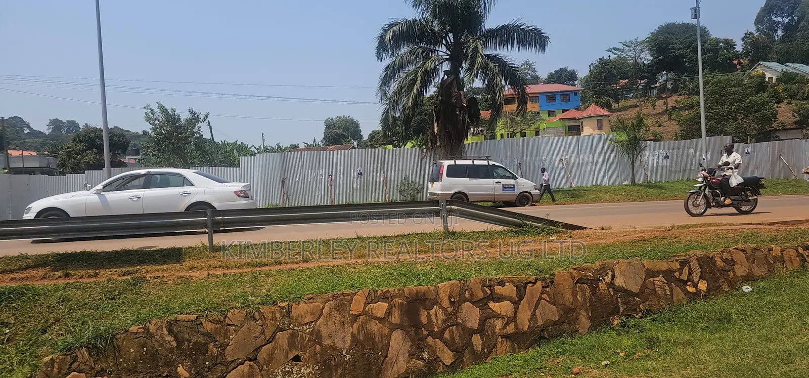  Commercial Land for Sale – Bwebajja, Entebbe Road