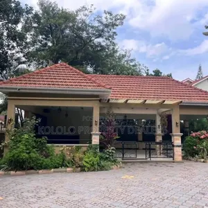 5bdrm Duplex in Naguru, Central Division for sale