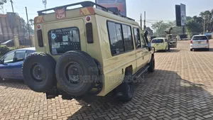 Toyota Land Cruiser Prado 2018 Silver