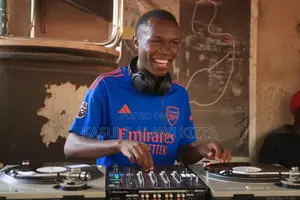 Dj Alawi Sound Technician