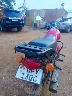 Bajaj CT 125X 2022 Red