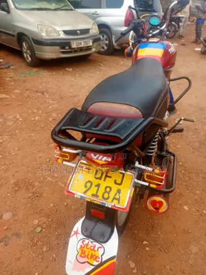 TVS HLX 125 2023 Red