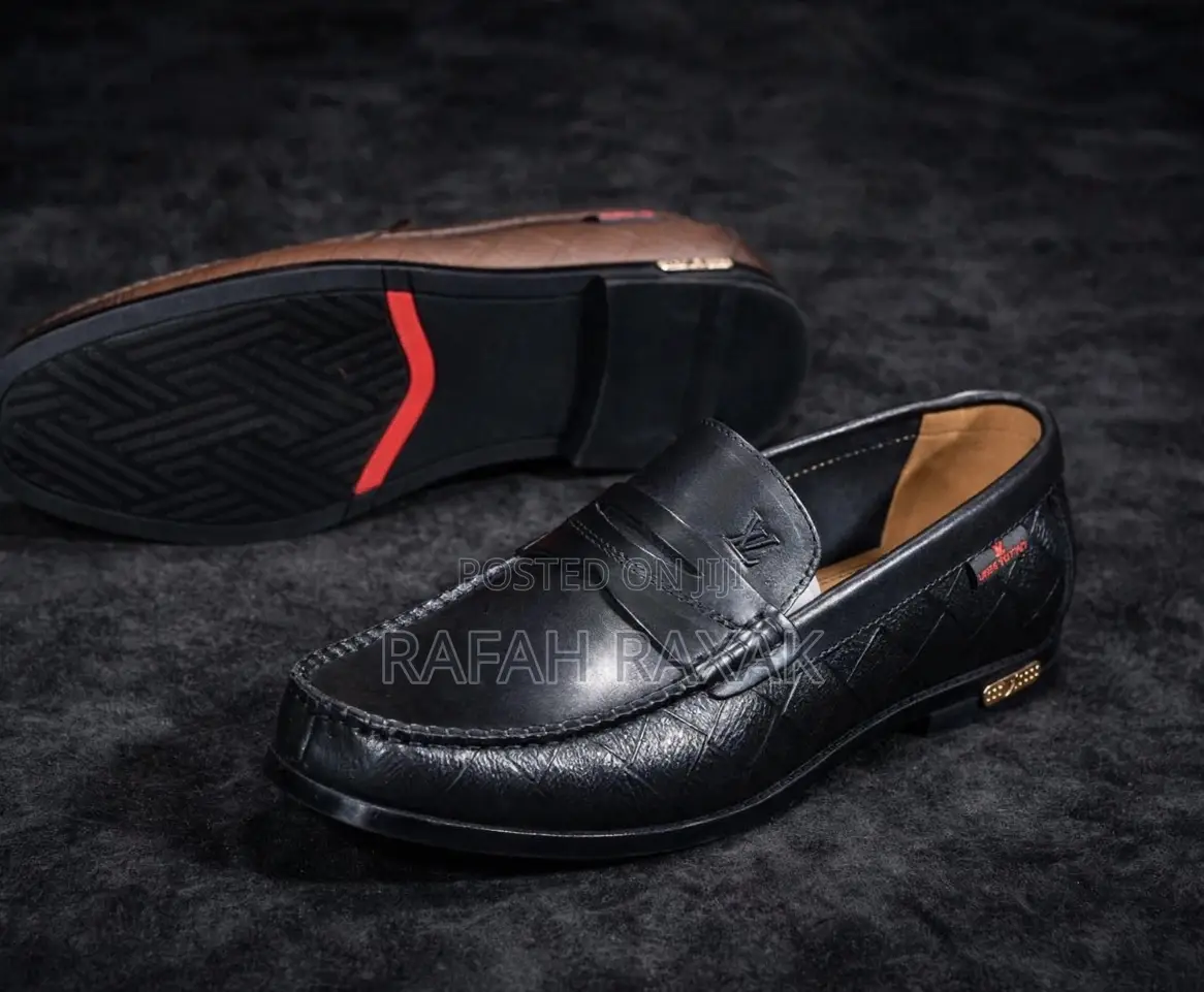 Original Men’s Luxury Black Louis Vuitton Leather Penny Loafers