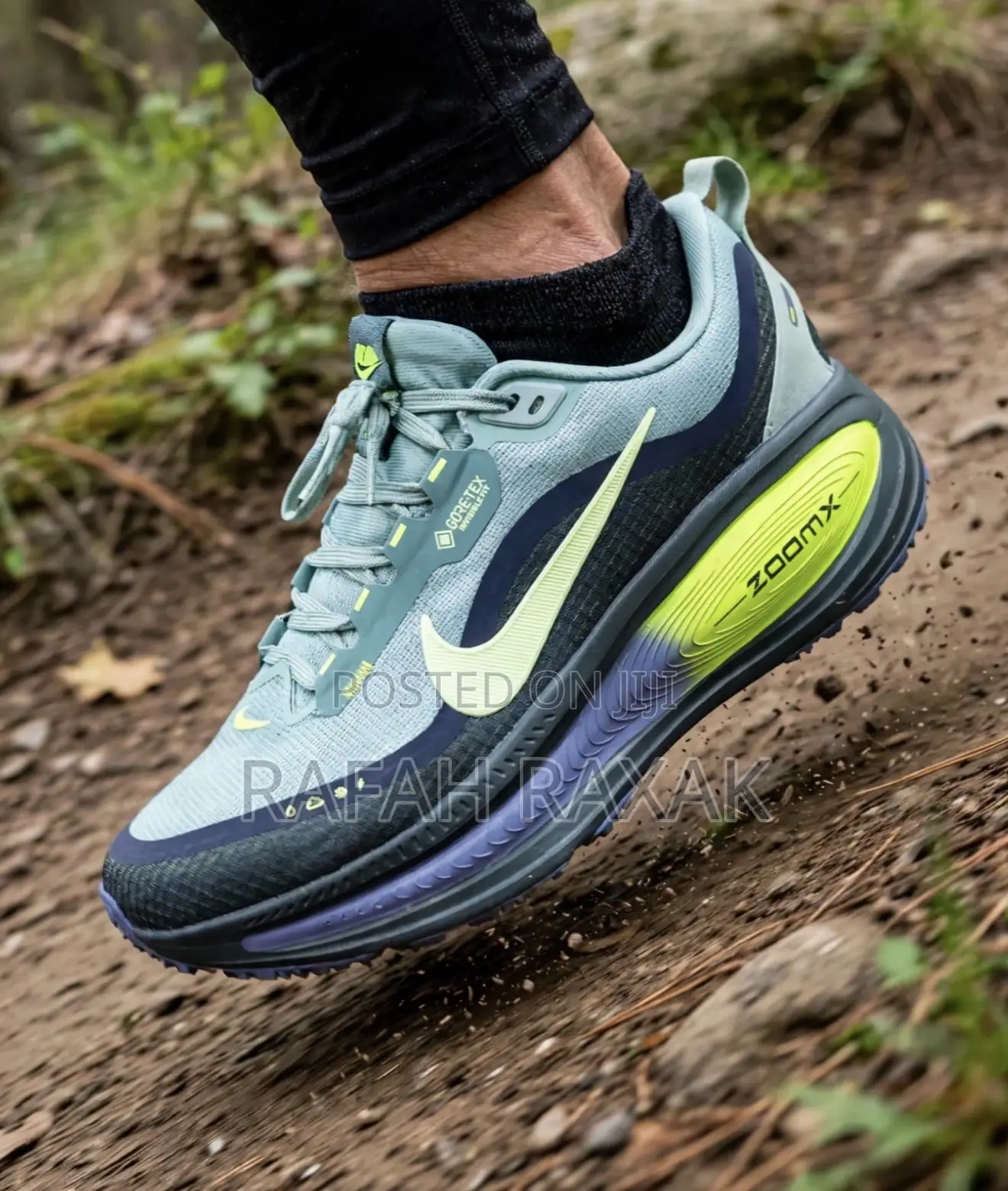 Original Multicolor Nike ZoomX Vomero 18 GTX Running Sneakers
