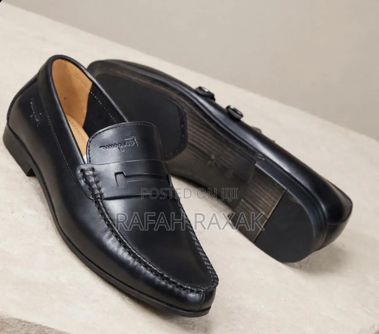 Original Men’s Classic Black Salvatore Ferragamo Leather Penny Loafers
