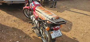 Bajaj CT 125X 2025 Red