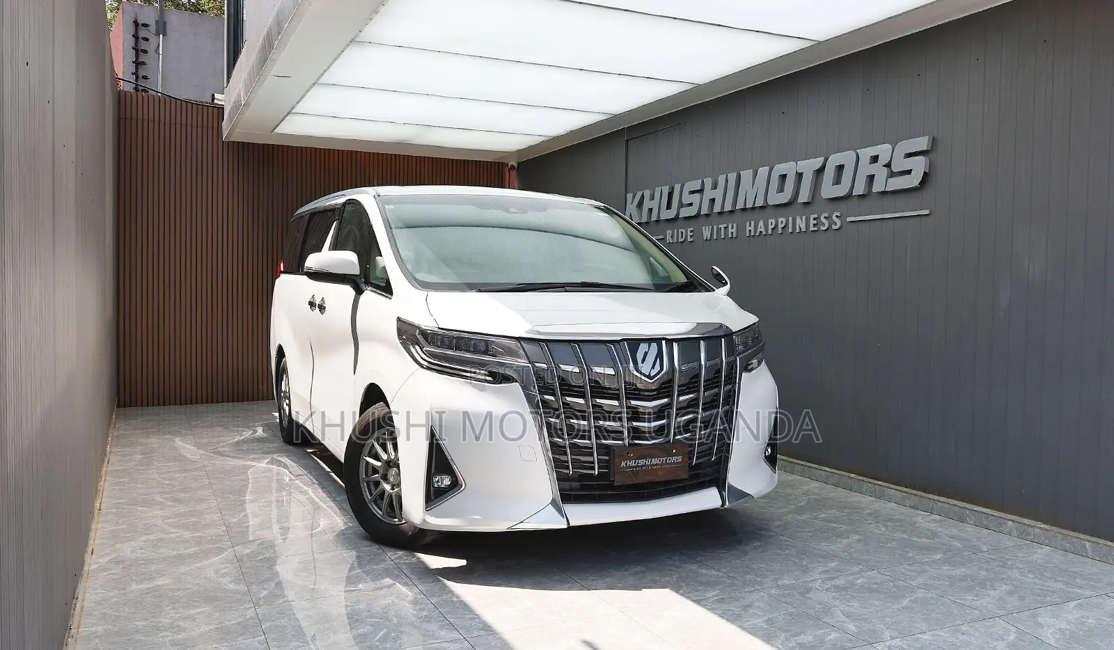 Toyota Alphard 2018 White