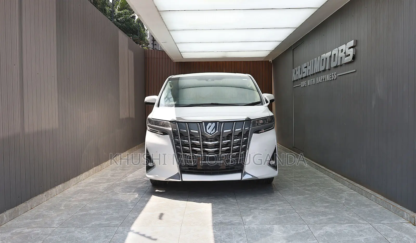 Toyota Alphard 2018 White