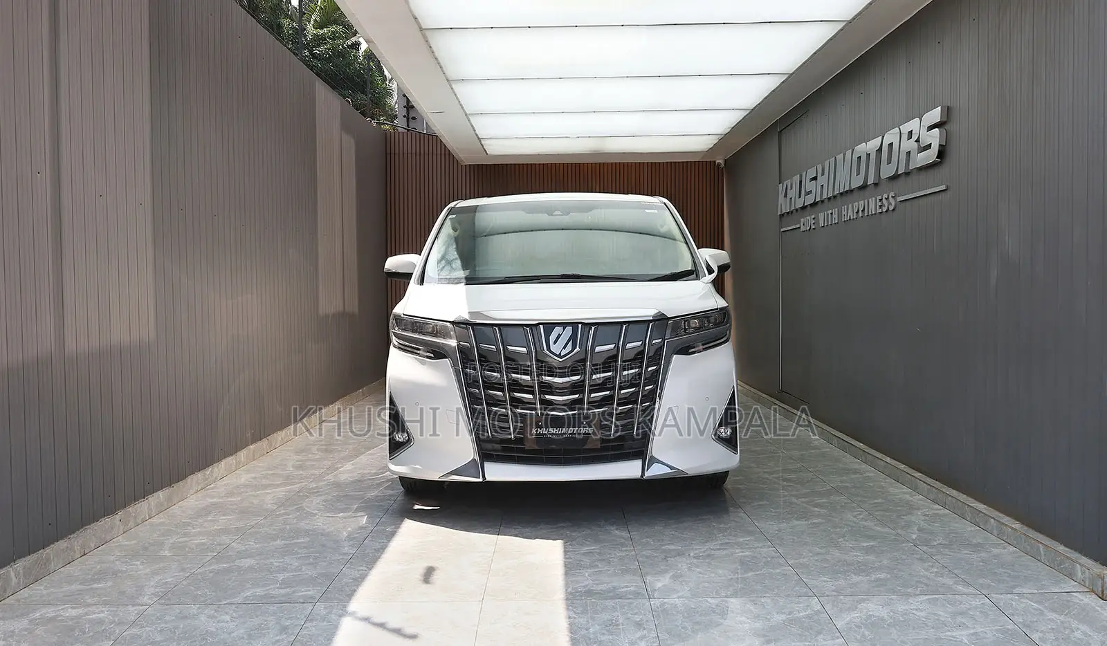 Toyota Alphard 2018 White