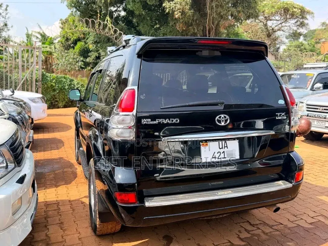 Toyota Land Cruiser Prado 2008 Black