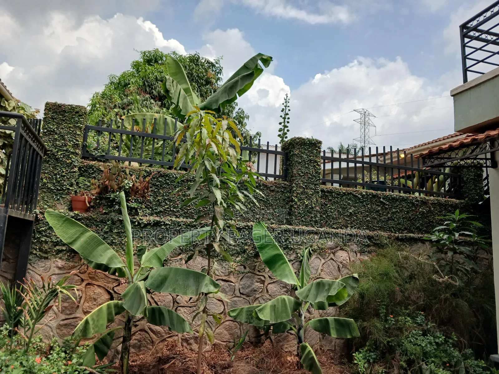 4bdrm House in Najjera Bulabira, Kira for sale