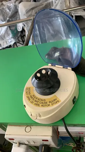 Mini Centrifuge