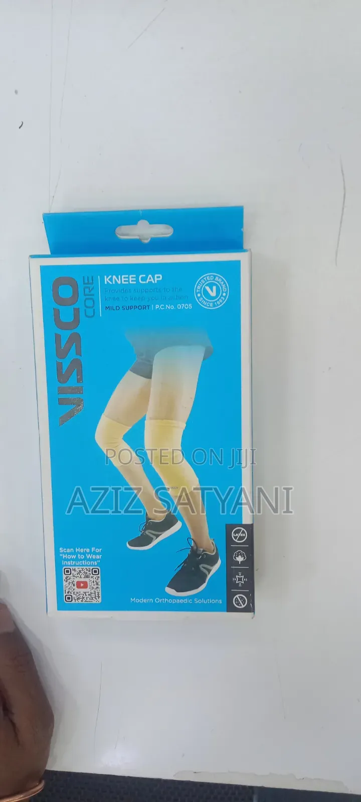 Vissco Knee Cap, Knee Support, for Pain, Sports, Football, Cricket,