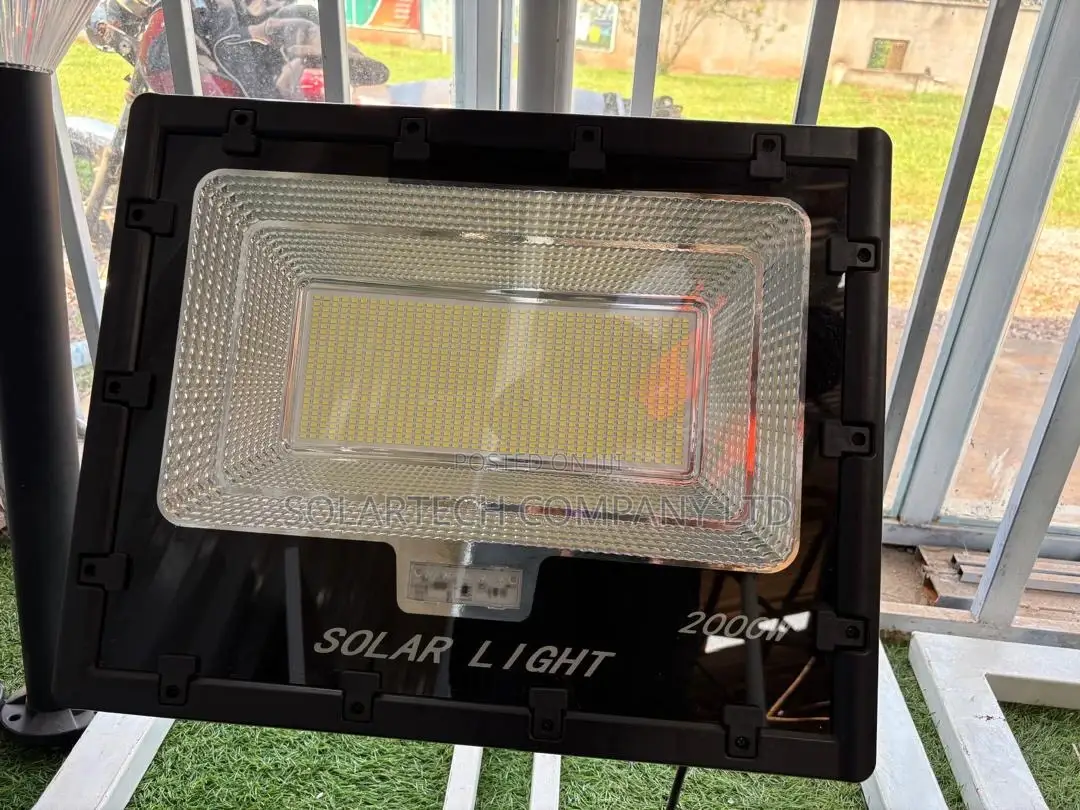 ALLTOP 2000W Energy Saving Solar LED Flood Light Inbuilt Battery