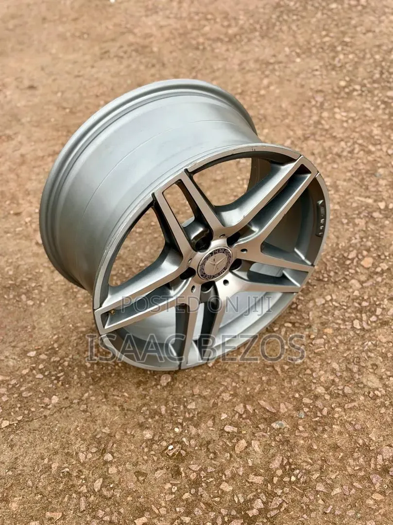 Mercedes Benz / AMG Size 18