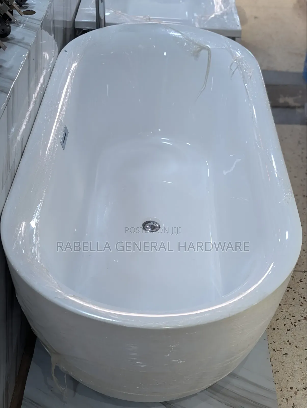 Jacuzzi Bathtub