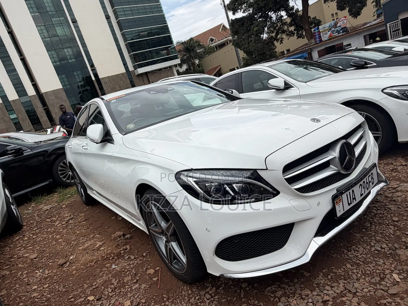 Mercedes-Benz C200 2018 White