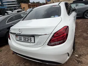 Mercedes-Benz C200 2018 White