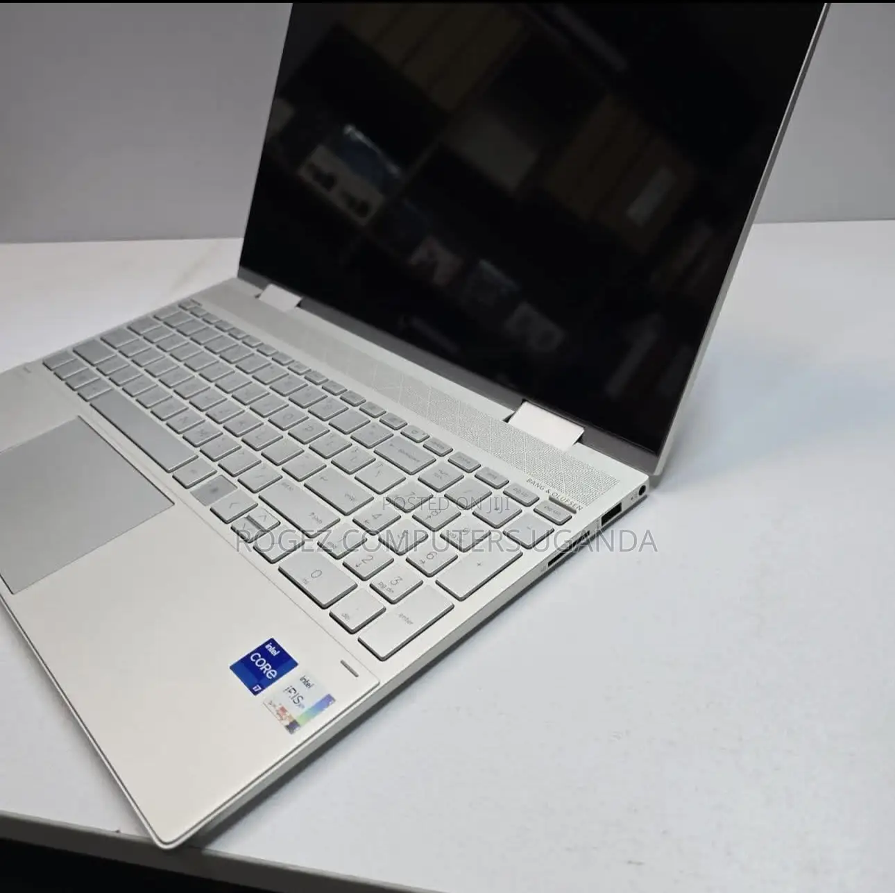 New HP Envy x360 Convertible 15 es2xx 16GB Intel Core i7 SSD 512GB