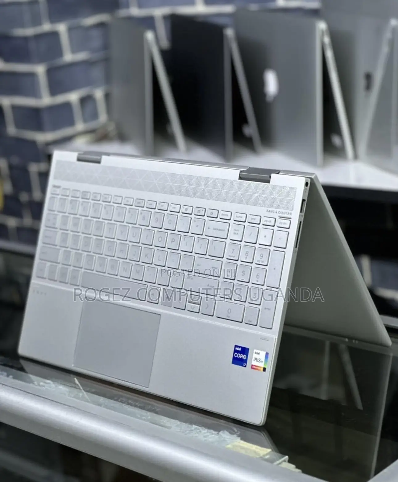 New HP Envy x360 Convertible 15 es2xx 16GB Intel Core i7 SSD 512GB