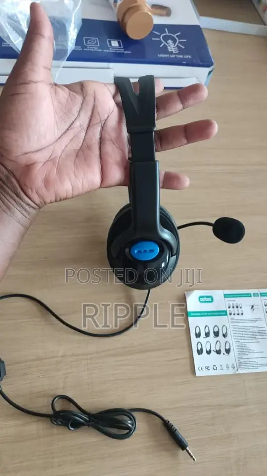 Aerbes PS4 Wired Gaming Headphones With Microphone AB-D010
