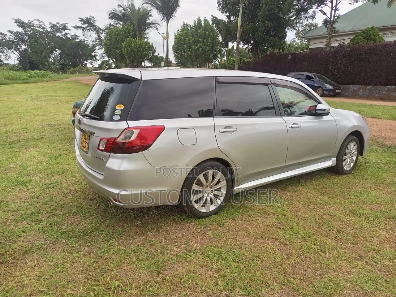 Subaru Exiga 2008 Silver