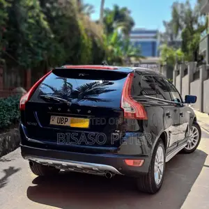 Volvo XC60 2010 Black