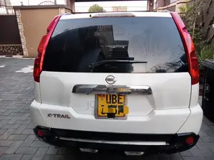 Nissan X-Trail 2009 White