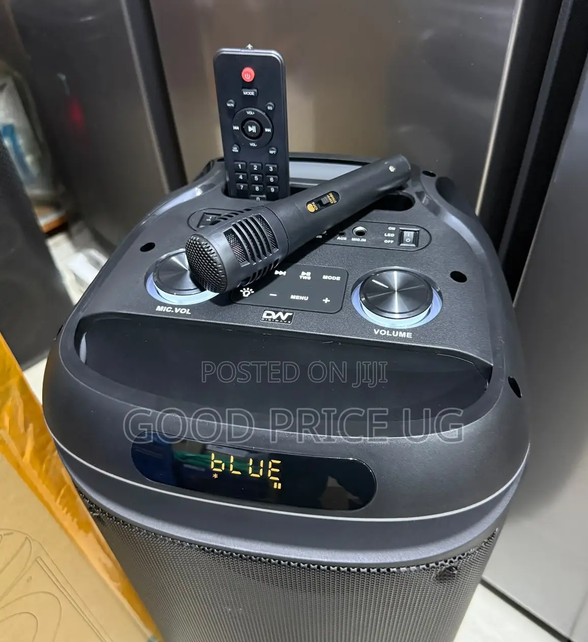 Digiwave DW-PS5019, an 80W Dual 8-Inch Rechargeable Party Speaker