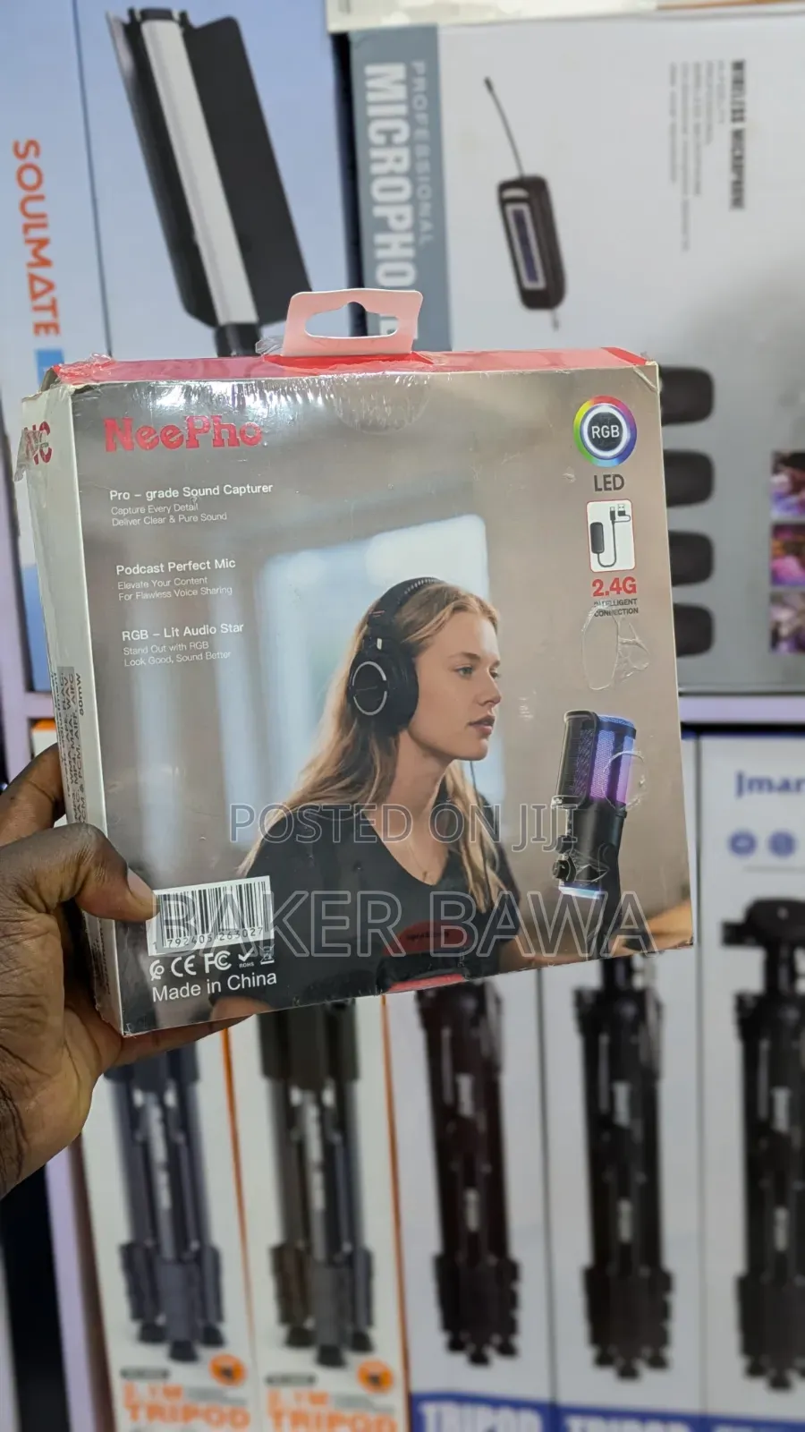 NeePho NP-M02 Wired Condenser Microphone Designed for Recording.