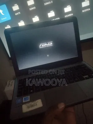 Laptop Asus A52JB 4GB Intel SSD 72GB