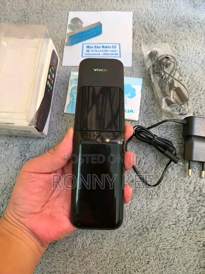 New Nokia 2720 Flip 512 GB Black