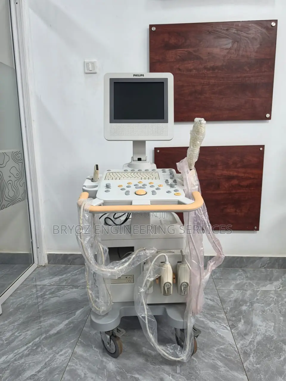 Ultrasound Machne Phillips HD7 XE Machine With 4 Probes