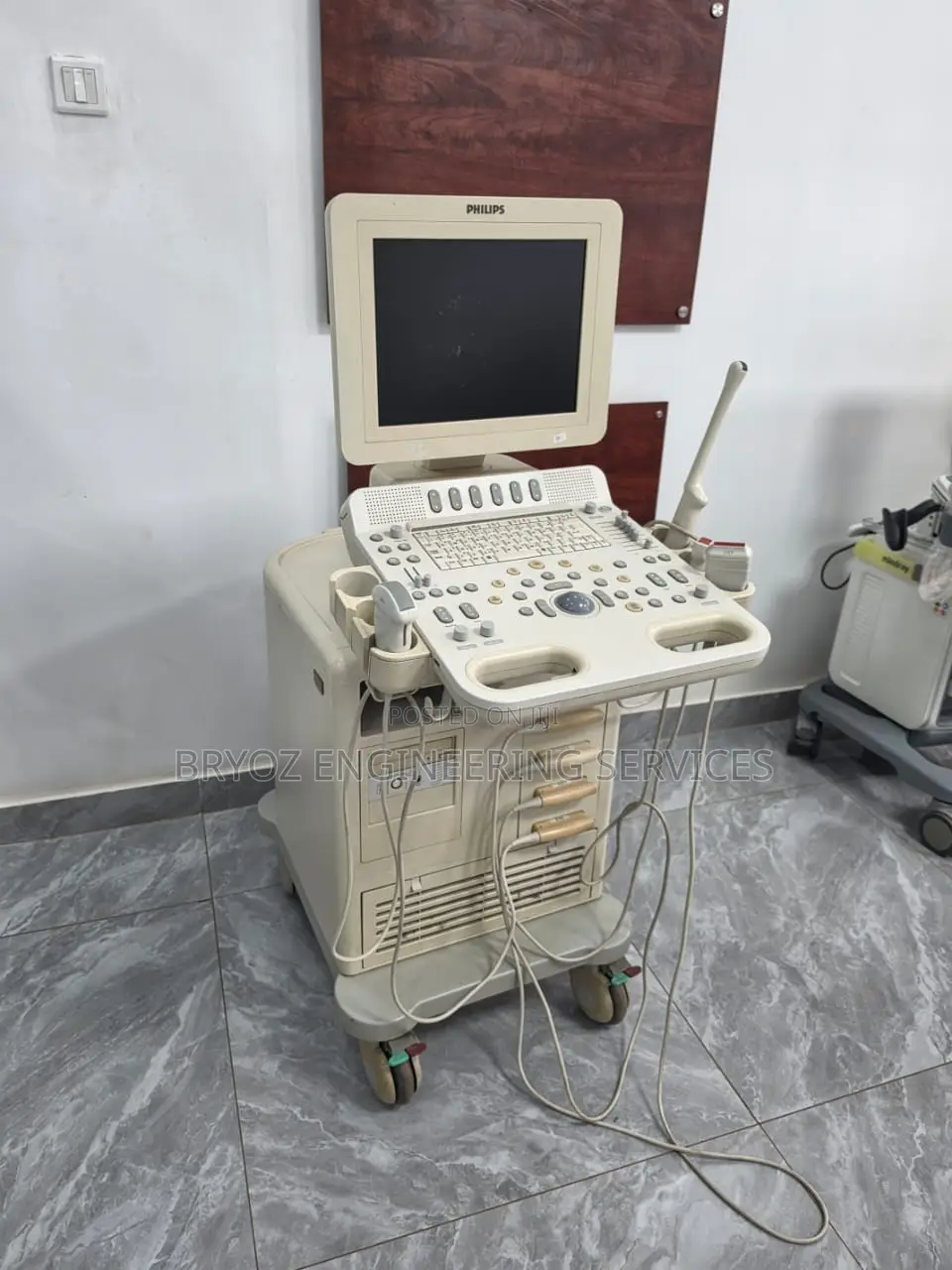 Ultrasound Machne Phillips HD7 XE Machine With 4 Probes
