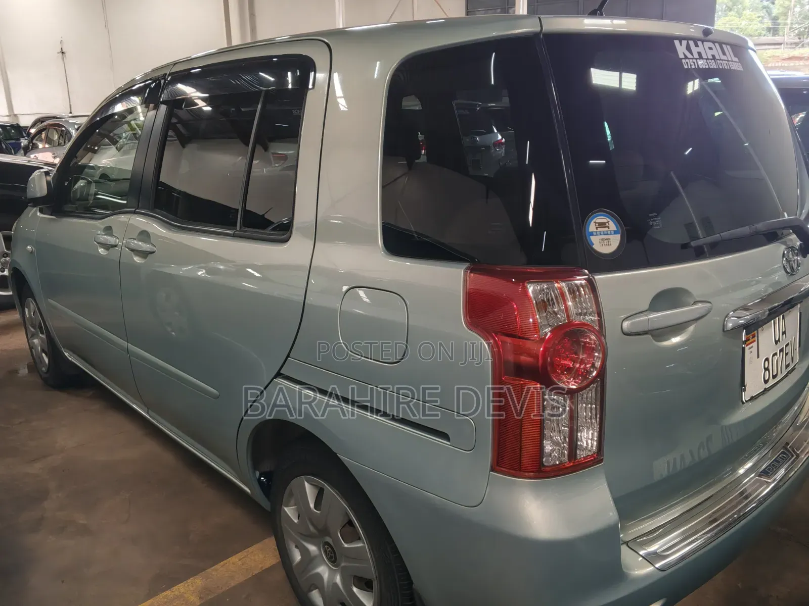 Toyota Raum 2011 Blue