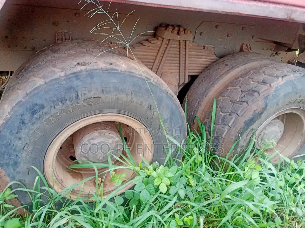 Sinotruck 90m Negotiable