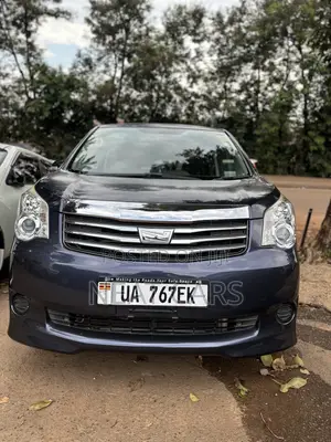 Toyota Noah 2013 Blue